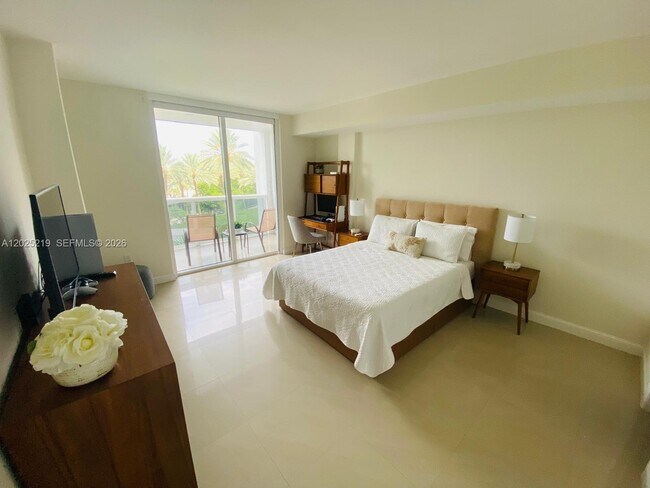 Photo - 10275 Collins Ave Unit 324