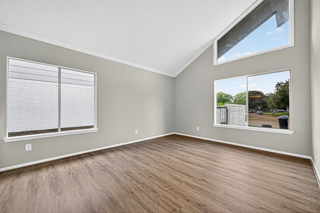 Building Photo - 12623 S Dairy Ashford Rd