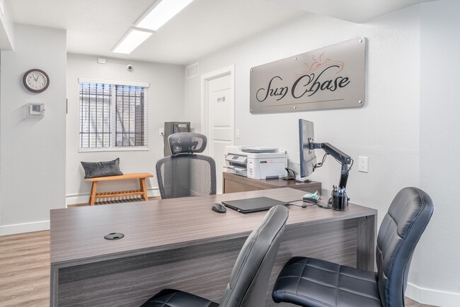 Leasing Office
