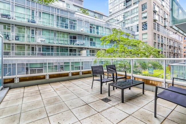 Photo - 150 Simcoe St Unité SI ID1366313P