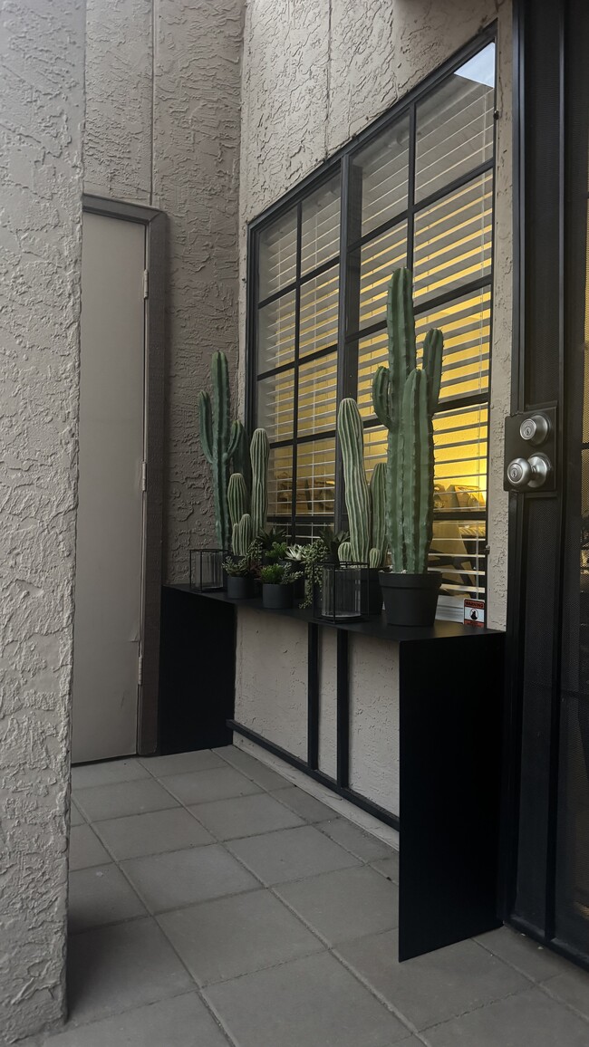 Photo - 8625 E Belleview Pl Unit 1118