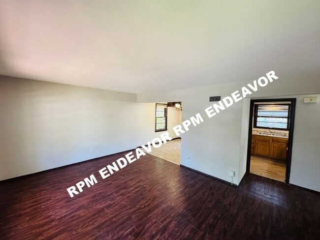 Photo - 4 Bed | 2 Bath | Pet Friendly | Spacious ,Fenced in Yard!
