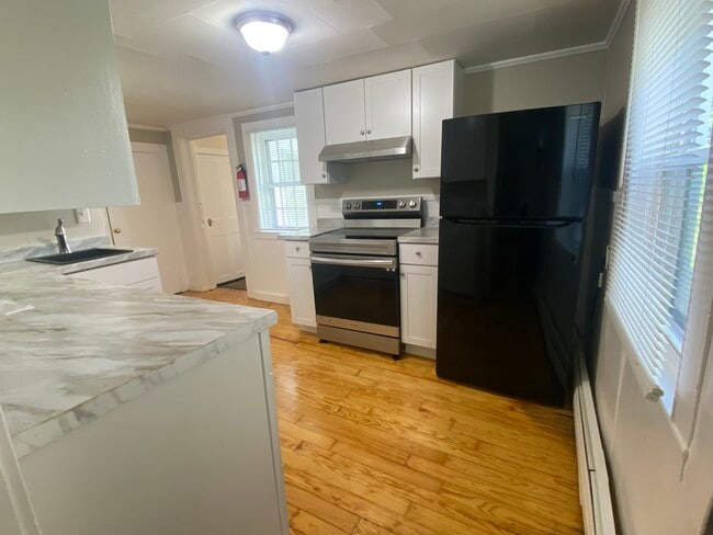 Photo - 82 Riverside St Apartamentos Unidad 1