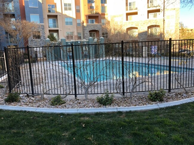 Building Photo - 38 E Serene Ave Unit 101