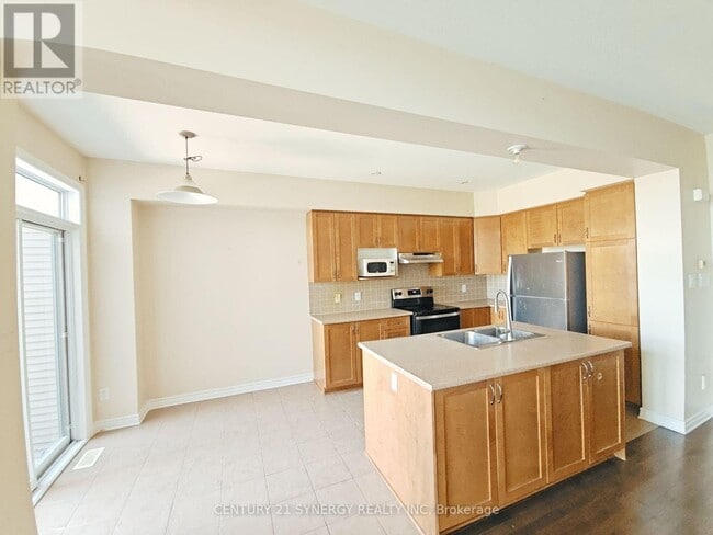 Photo - 987 Klondike Rd