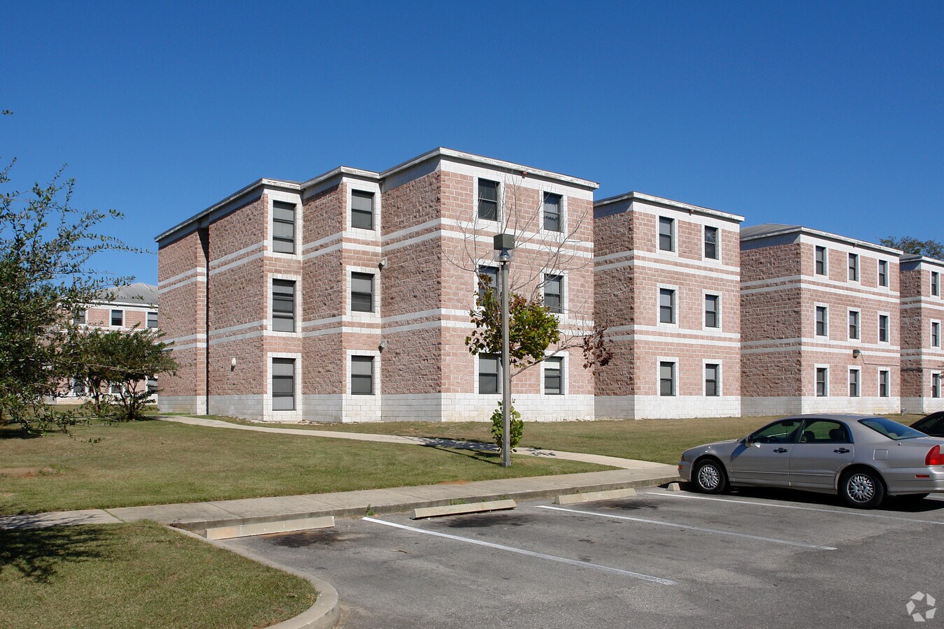Photo - Palmetto Phase III Apartments