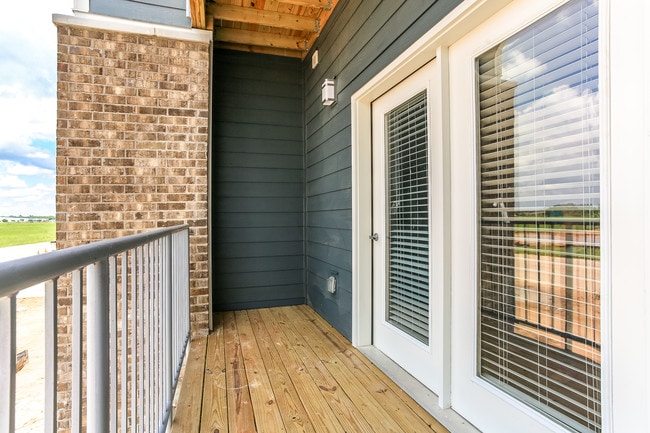 Photo - Encore At Power Center