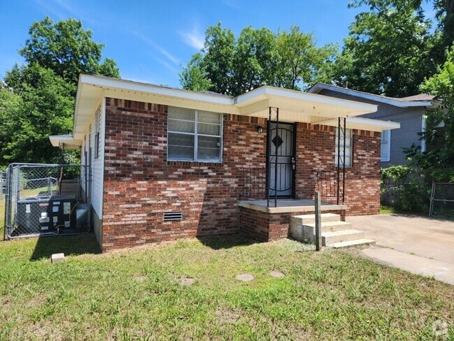 Building Photo - 1501 Bishop Warren Dr Rental