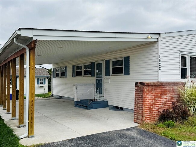 Photo - 1522 Elayne St