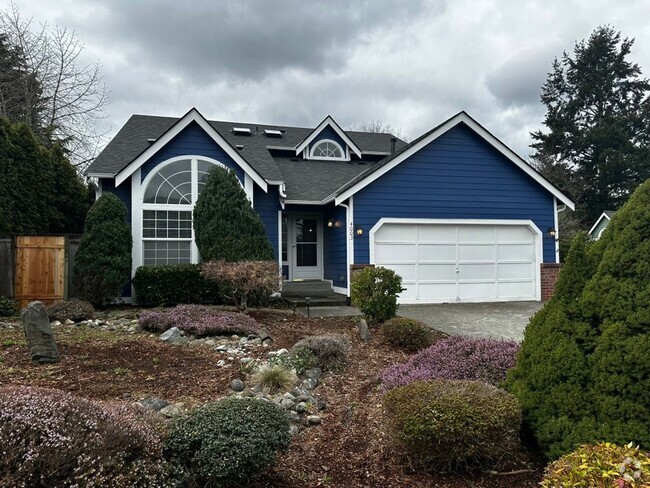 Building Photo - 4Bd/2.25Ba Renton House