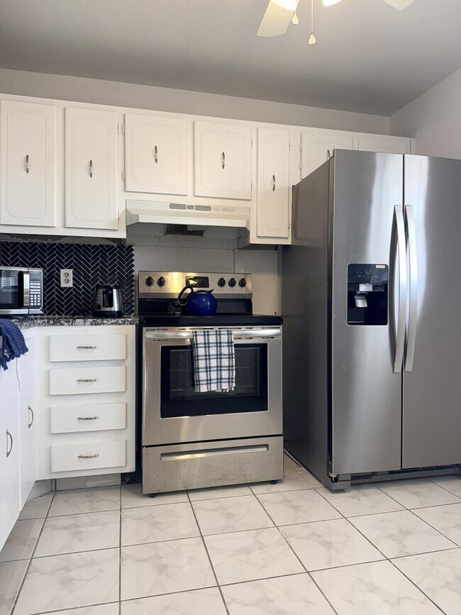 Photo - 2601 NE 3rd Ct Unit 3030