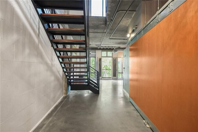 Photo - 123 Luckie St NW Unidad 1503