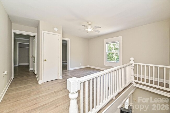 Photo - 708 S Hayne St
