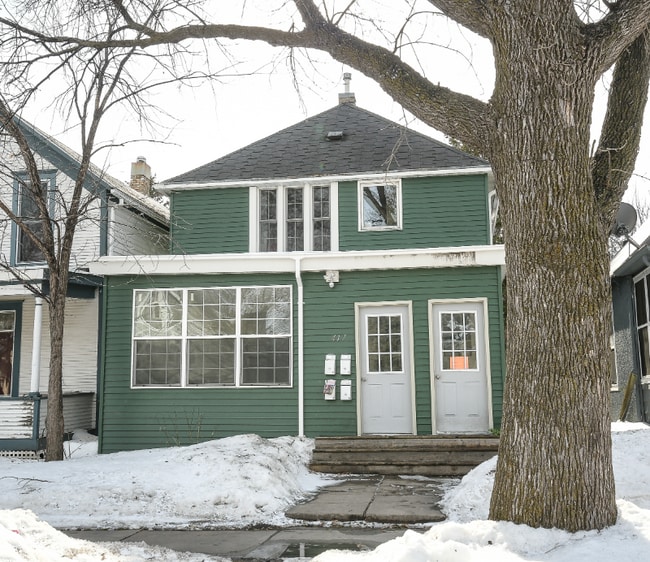 Building Photo - 417 N 4th St Rental