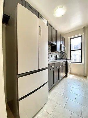 Photo - 1 bedroom in BRONX NY 10463 Unidad 33A