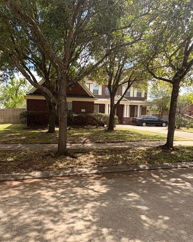 Building Photo - 4627 Lake Knoll Ct