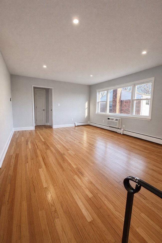 Photo - Two Rivers at Matawan