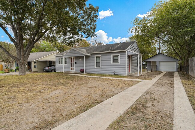 Photo - 3938 S Walters