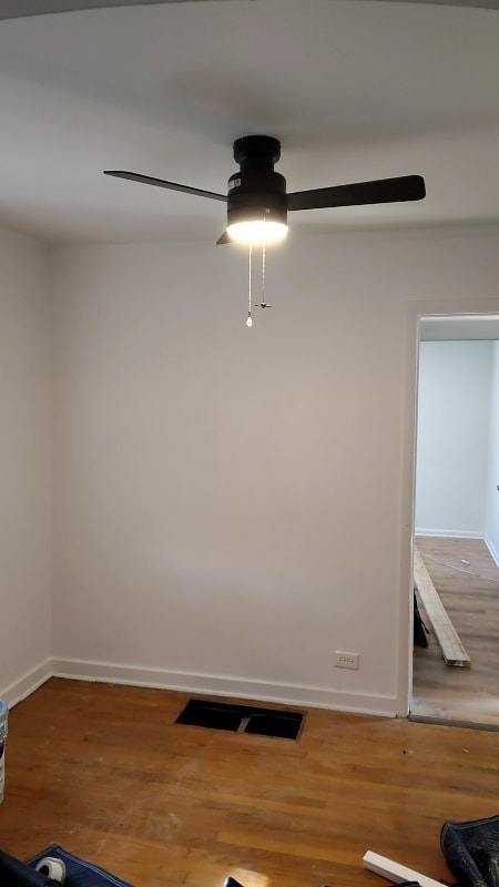 Photo - 10035 S Yates Blvd