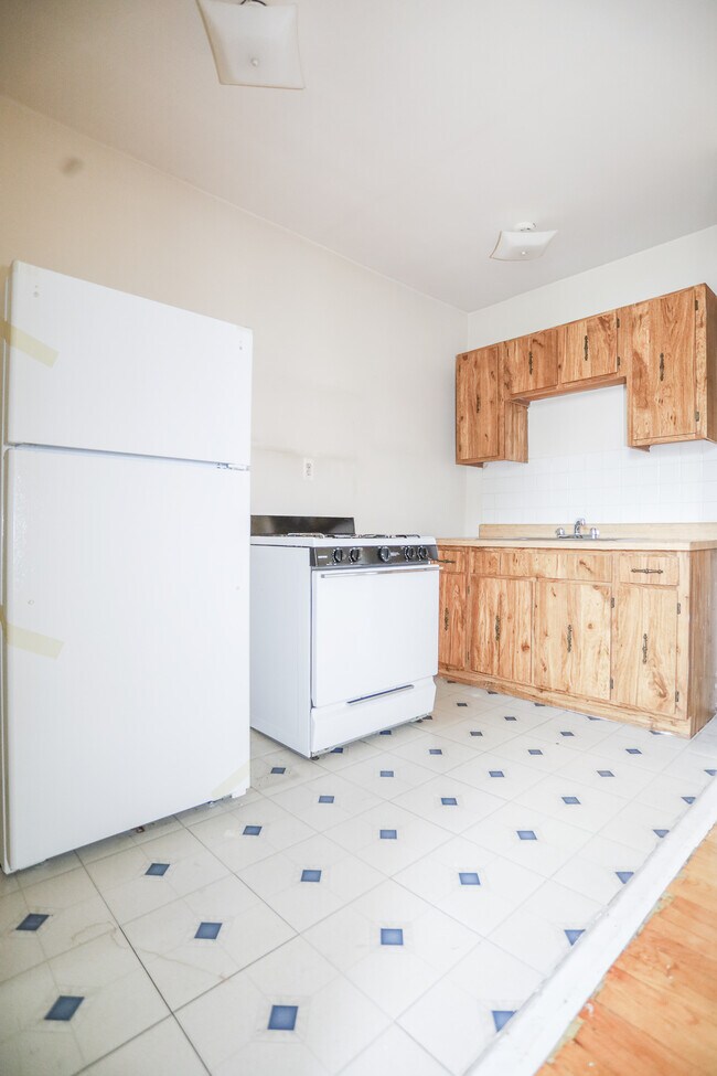 Photo - 1111 W Roscoe St Unidad #21