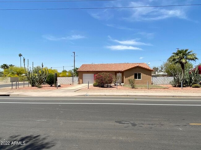 Photo - 1802 N 20th St House