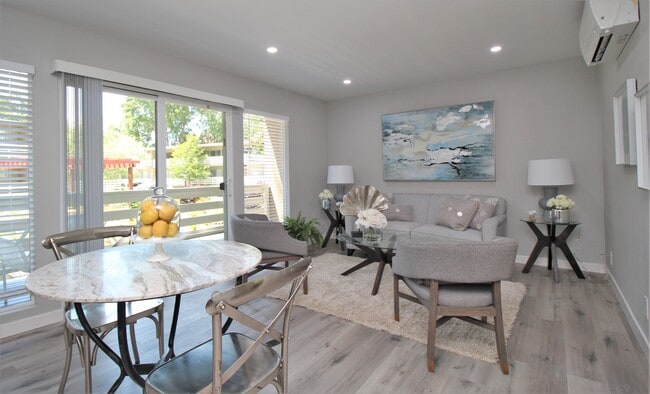 Photo - Redwood Creek Apartments