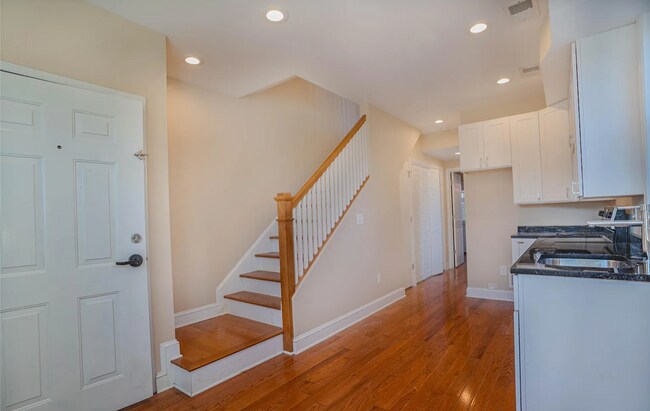 Photo - 1916 West Virginia Ave NE