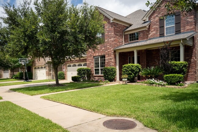 Photo - 25614 Somerset Meadows Ct
