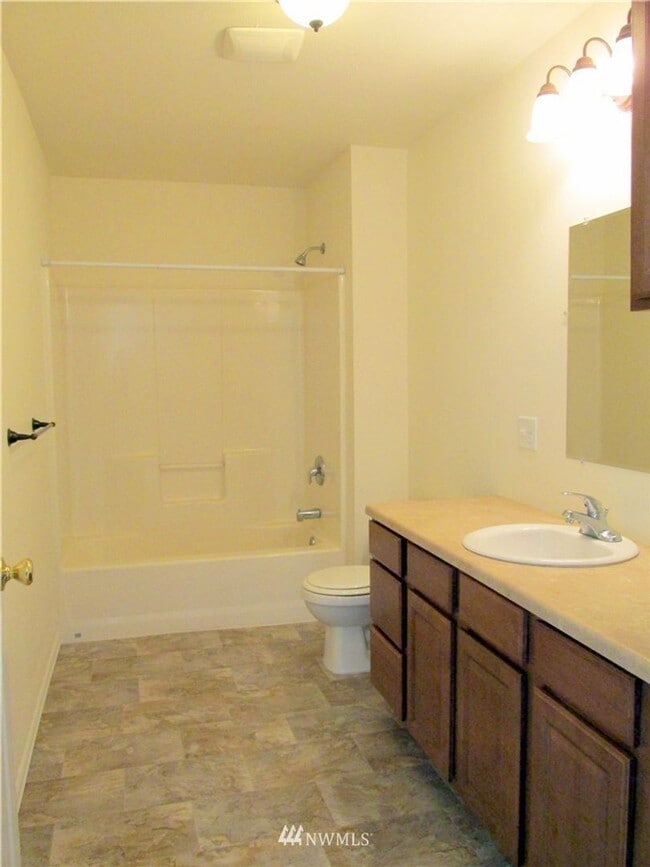 Photo - 2 Bed 2 Bath Home on Corner!