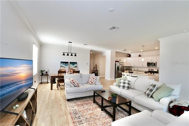 Photo - 17876 Woodland Ct