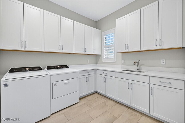 Building Photo - 14258 Galley Ct