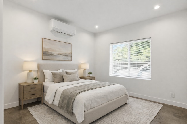 Bedroom - 7314 Fallbrook Ave