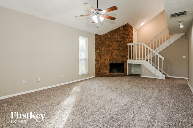 Photo - 6835 Candlewood Dr S