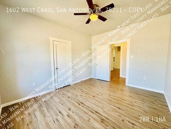 Photo - 1602 W Craig Pl
