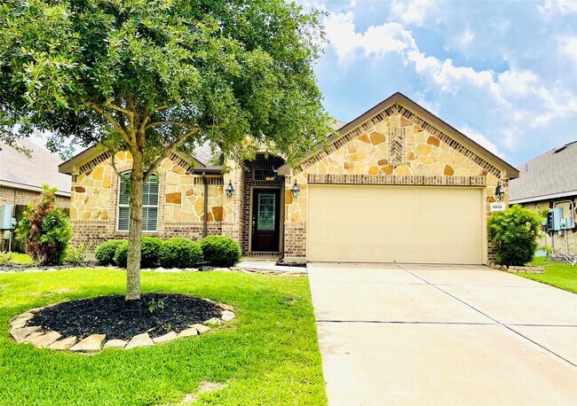 Building Photo - 6838 Pear Point Ln