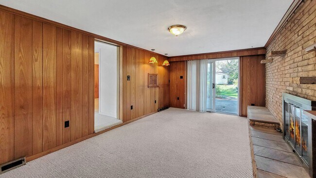 Photo - STUNNING 3 bedroom home with a BEAUTIFUL g...