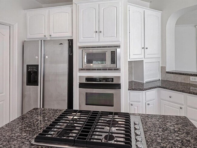Photo - 6010 Serrano Terrace Ln
