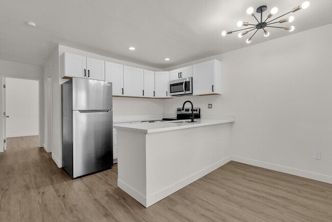 Building Photo - New remodeled in the heart of downtown PHX Rental