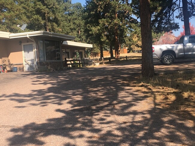 Photo - Mountain Manor