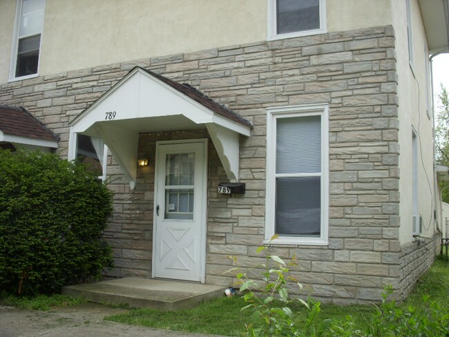 Photo - 789 Walnut St Townhome