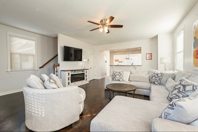 Photo - 705 Ellie Dr