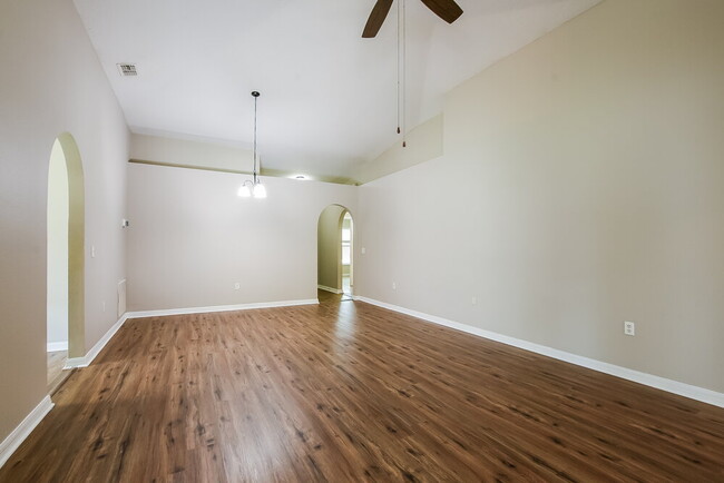 Photo - 1317 Welch Ridge Terrace