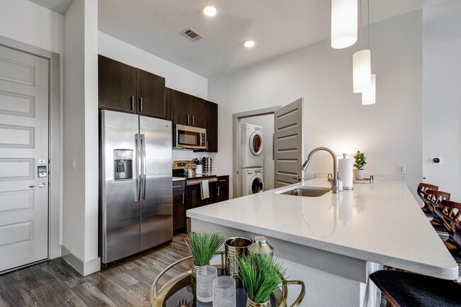 Photo - Jones and Rio