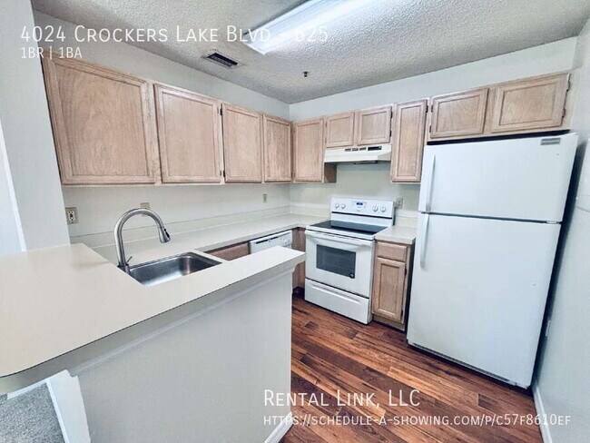 Photo - 4024 Crockers Lake Blvd Unidad 625