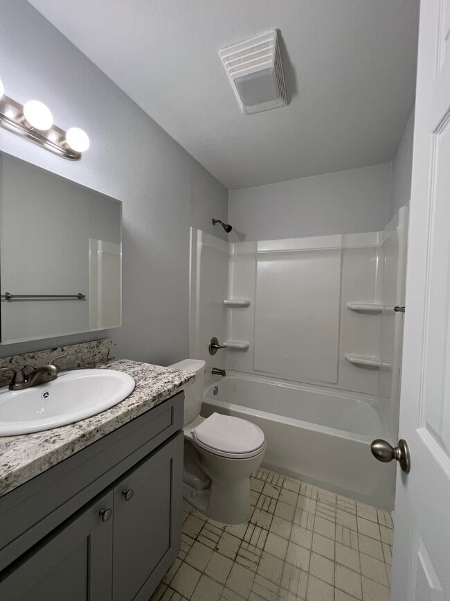 Photo - River Park Apartments