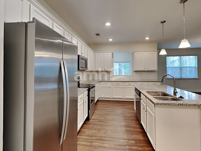 Photo - 3338 Okelly Dr