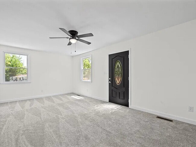 Photo - 19 Chestnut Dr