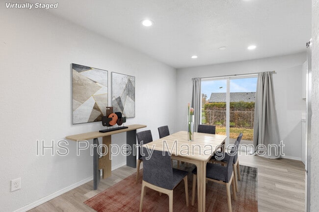 Photo - 3714 W 16th Pl