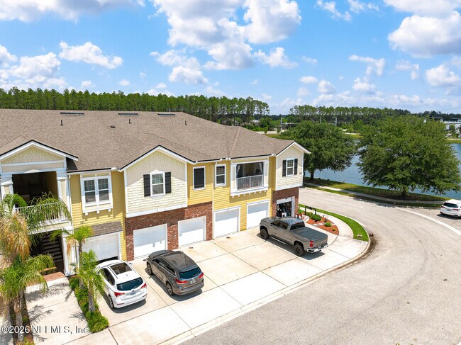 Photo - 131 Burnett Ct Unit 101