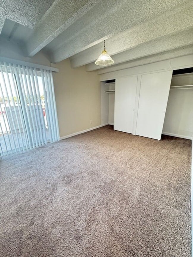 The Lanai Apartments